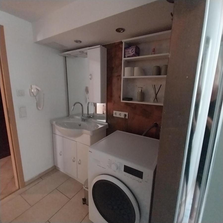 Souterrainwohnung Готмадинген Екстериор снимка
